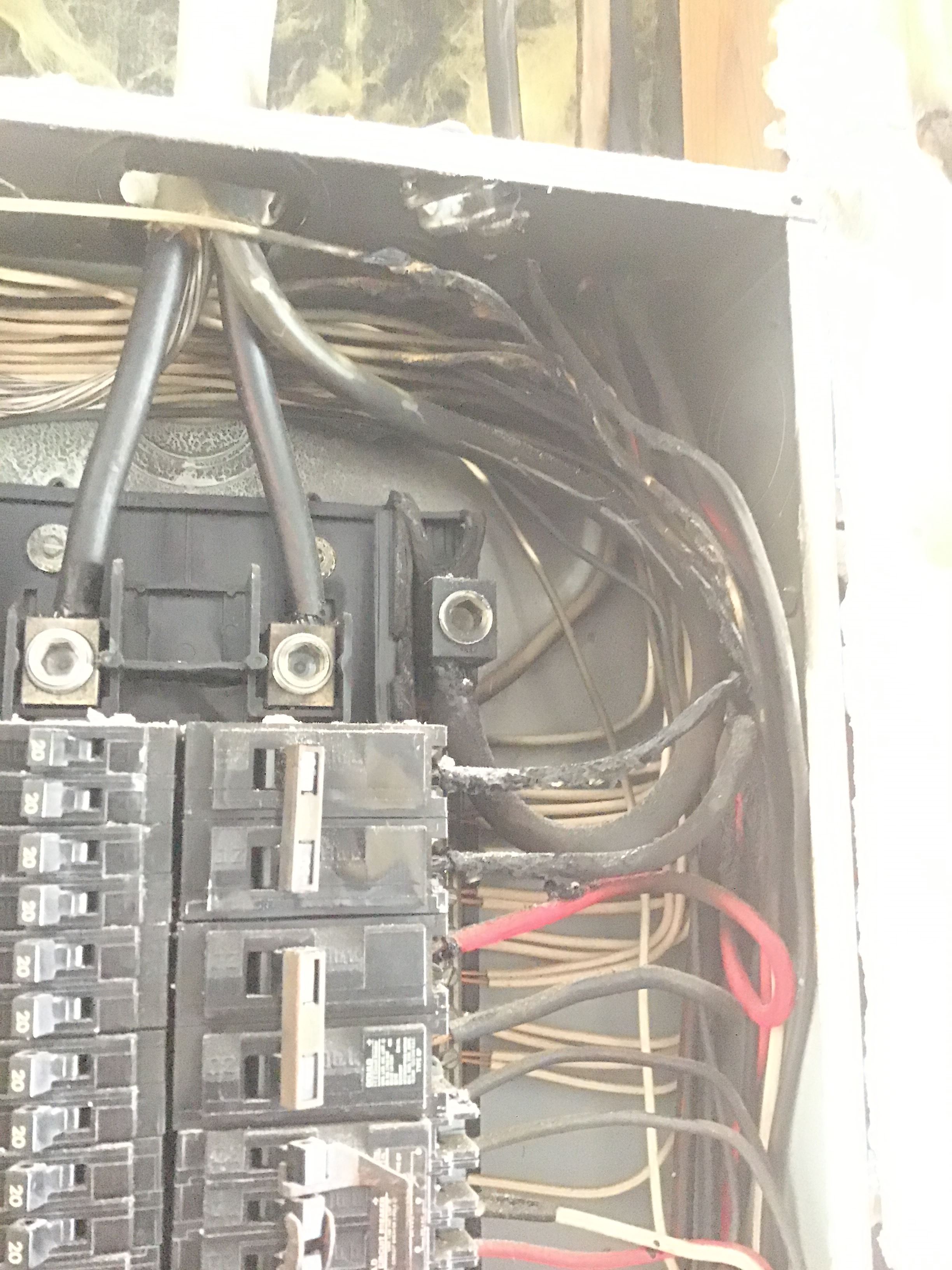 Burnt electrical wires Photo